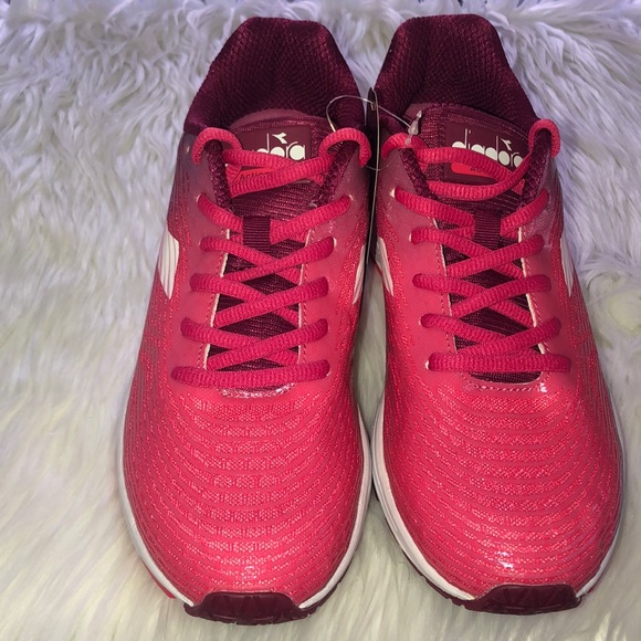 DIADORA Action +3 sneakers NWT - Picture 5 of 8